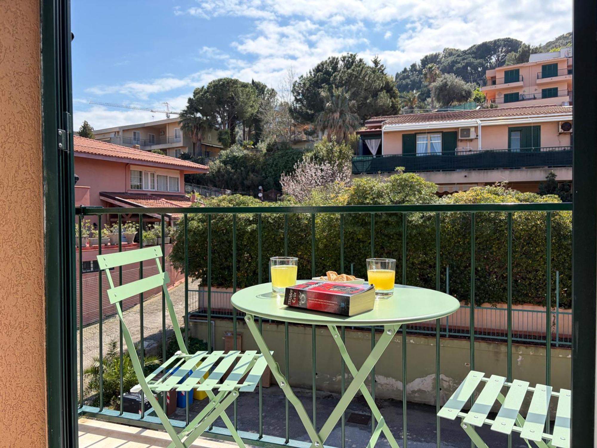 Chambre Double avec Balcon - Vue sur Montagnes