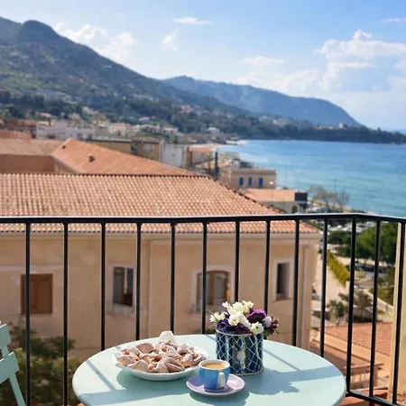 Spinuzza Boutique Guesthouse Cefalù, Sicily-2