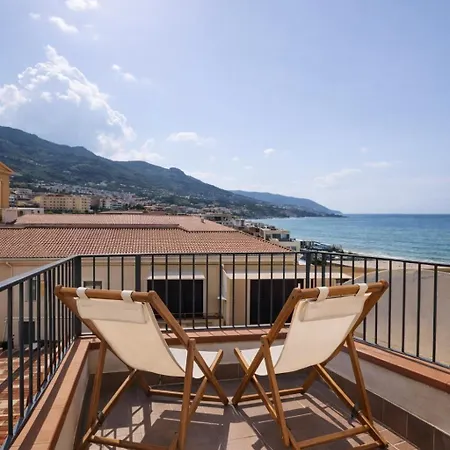 Spinuzza Boutique Guesthouse Cefalù, Sicily-3